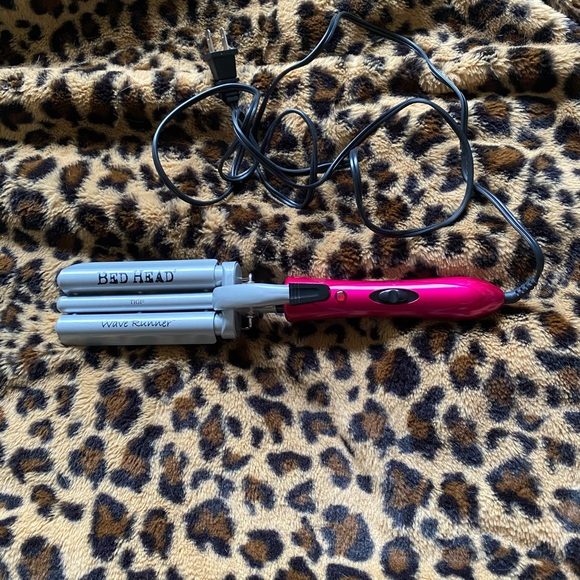 BedHead Other - Bed Head Wave Runner Crimper